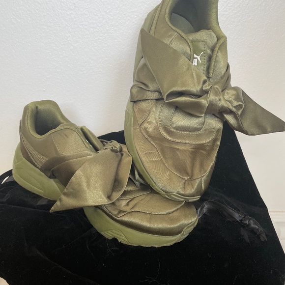 Puma x Fenty Olive sneakers *LIMITED EDITION* - Picture 1 of 3